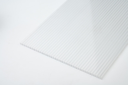 Cотовий полікарбонат "Balkan Plastics" Premium Europe 4 мм прозорий 2100x6000